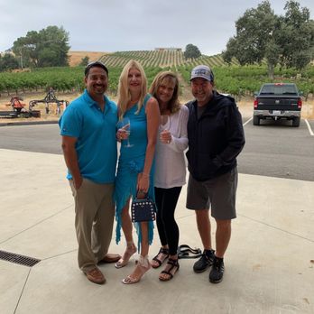 Rasmussen Vineyards & Winery - Lovely couples! - Wine Tasting Room Near Me - Paso Robles, California Rasmussen Vineyards & Winery - Lovely couples! - Wine Tasting Room Near Me - Paso Robles, California