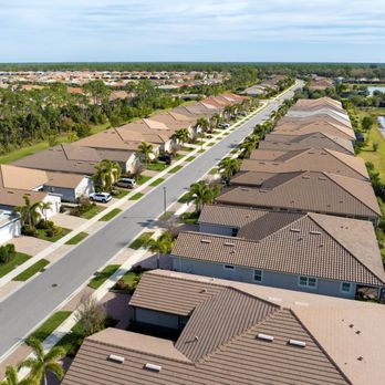 Rectangle Roofing - Tile Roofs - Roofing Near Me