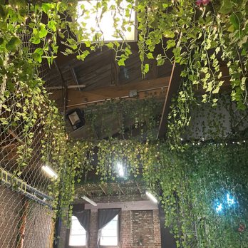 AxeVentures Axe Throwing - Axe Throwing Near Me - Berkeley, California