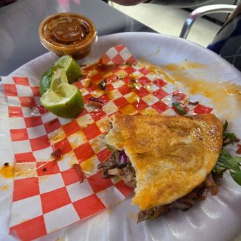Master Red Tacos - Food Trucks Near Me - Los Angeles, California Master Red Tacos - Food Trucks Near Me - Los Angeles, California