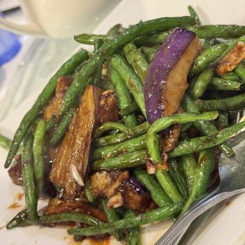 Paramount Chinese Seafood Restaurant - Wok Fried Eggplant and Beans - Chinese Near Me - Vancouver, British Columbia Paramount Chinese Seafood Restaurant - Wok Fried Eggplant and Beans - Chinese Near Me - Vancouver, British Columbia