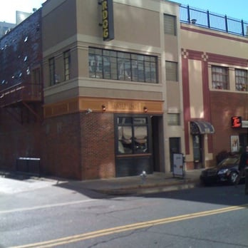 Bardog Tavern - Bars Near Me - Memphis, Tennessee Bardog Tavern - Bars Near Me - Memphis, Tennessee