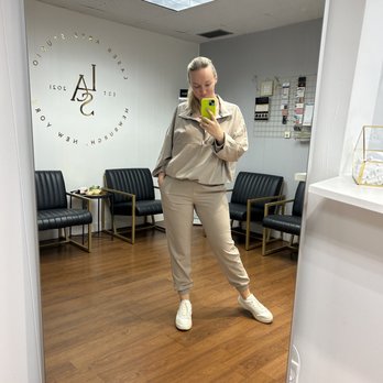 Laser Arts Studio - Waiting area of Laser Arts Studio :) - Laser Hair Removal Near Me - Newburgh, New York