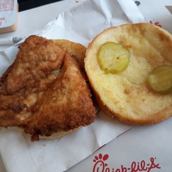 Chick-fil-A - Fast Food Near Me - Tuscaloosa, Alabama
