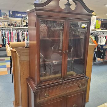 Goodwill Retail Store and Donation Center - China cabinet - Thrift Stores Near Me - Phoenix, Maryland Goodwill Retail Store and Donation Center - China cabinet - Thrift Stores Near Me - Phoenix, Maryland