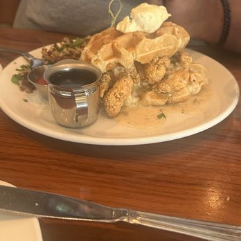 Burtons Grill & Bar - Chicken and Waffles - New American Near Me - Hingham, Massachusetts
