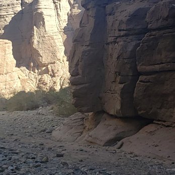 Painted Canyon - Hiking Near Me - Mecca, California