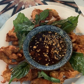 TIE Thai Restaurant - Crispy Lemon Chicken - Thai Near Me - Midlothian, Texas