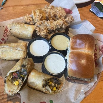 Chili's - American Near Me - Auburn Hills, Michigan