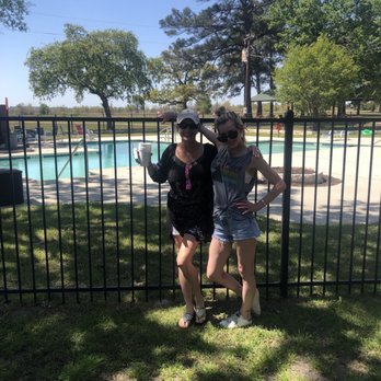 Willow Springs Recovery - Pool Area - Counseling & Mental Health Near Me - Bastrop, Texas