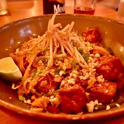 Siam Cocina Thai - Tofu pad Thai
