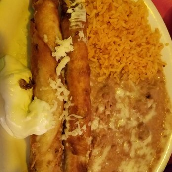 La Parrilla - Flautas - Mexican Near Me - Los Angeles, California