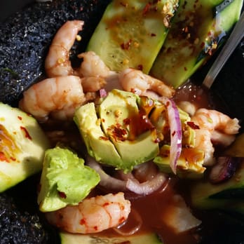 Sr. Amigo - Molcajete, looked pretty, flavor was ok, more shrimp than other seafood - Bars Near Me - Puerto Peñasco, SON Sr. Amigo - Molcajete, looked pretty, flavor was ok, more shrimp than other seafood - Bars Near Me - Puerto Peñasco, SON