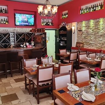 Meson Ria De Vigo - the interior of a restaurant - Spanish Near Me - Miami, Florida Meson Ria De Vigo - the interior of a restaurant - Spanish Near Me - Miami, Florida