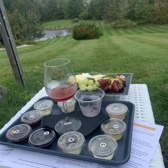 Cellardoor Winery - Wineries Near Me - Lincolnville, Maine Cellardoor Winery - Wineries Near Me - Lincolnville, Maine