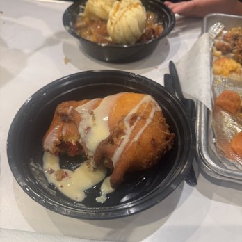 Stuff My Turkey - Deep Fried Red Velvet Cake, Peach Cobbler & Vanilla Ice Cream - Chicken Wings Near Me - Las Vegas, Nevada Stuff My Turkey - Deep Fried Red Velvet Cake, Peach Cobbler & Vanilla Ice Cream - Chicken Wings Near Me - Las Vegas, Nevada