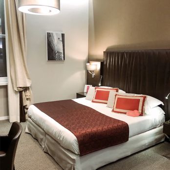 Hotel Artemide - Triple room - Hotels Near Me - Rome, RM