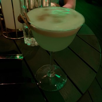 The Green Room - BUZZ OFF - Cocktail Bars Near Me - Burbank, California The Green Room - BUZZ OFF - Cocktail Bars Near Me - Burbank, California