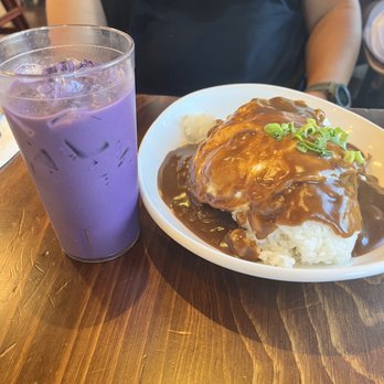 Kihei Caffe Lahaina - Kalua pork loco moco and ube iced coffee drink - Breakfast & Brunch Near Me - Lahaina, Hawaii