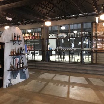 Mr B's Wine & Spirits - Beer, Wine & Spirits Near Me - Aurora, Colorado