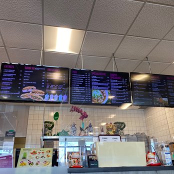 Pho MC - menus on the wall above the counter - Vietnamese Near Me - Brossard, Quebec