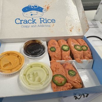 Poke Bowl - 6 Pieces Spicy Tuna Crack Rice - Hawaiian Near Me - New York, New York Poke Bowl - 6 Pieces Spicy Tuna Crack Rice - Hawaiian Near Me - New York, New York