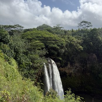 Wailua Falls - Parks Near Me - Lihue, Hawaii Wailua Falls - Parks Near Me - Lihue, Hawaii