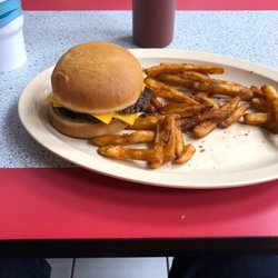 Big Rig's Diner - Best burger I've had in a while