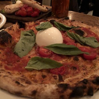 N° 900 - Pizza Near Me - Montreal, Quebec N° 900 - Pizza Near Me - Montreal, Quebec