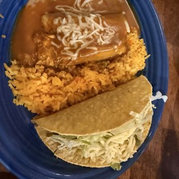 Plaza Mexico Restaurant - Pick 2 lunch special. 1 chicken tamal & 1 crunchy beef taco - Seafood Near Me - Sterling, Virginia Plaza Mexico Restaurant - Pick 2 lunch special. 1 chicken tamal & 1 crunchy beef taco - Seafood Near Me - Sterling, Virginia