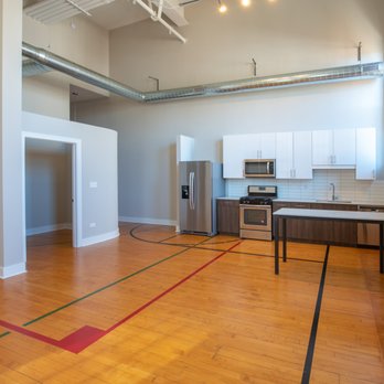 Stewart School Lofts - 1 BR+ Den/ 1.5 BA Unique Apartment - Apartments Near Me - Chicago, Illinois