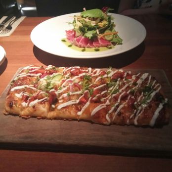 JOEY Eaton Centre - Great late night food specials! the tandoori flat bread is so amazing!!!! - Canadian (New) Near Me - Toronto, Ontario JOEY Eaton Centre - Great late night food specials! the tandoori flat bread is so amazing!!!! - Canadian (New) Near Me - Toronto, Ontario