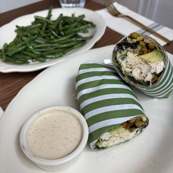 Goop Kitchen - Chicken Caesar Wrap w/side of green beans - Pizza Near Me - San Diego, California Goop Kitchen - Chicken Caesar Wrap w/side of green beans - Pizza Near Me - San Diego, California
