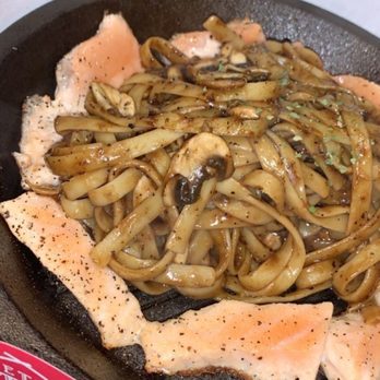Petit Potato - (f14) fettuccine, black pepper sauce, salmon - Taiwanese Near Me - Toronto, Ontario Petit Potato - (f14) fettuccine, black pepper sauce, salmon - Taiwanese Near Me - Toronto, Ontario