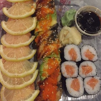 Hanamaru - Lemon drop, dragon, salmon maki. Look at those lemon slices they look like they should be in my water and not on top of my sushi - Japanese Near Me - Sunnyvale, California Hanamaru - Lemon drop, dragon, salmon maki. Look at those lemon slices they look like they should be in my water and not on top of my sushi - Japanese Near Me - Sunnyvale, California