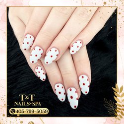 T & T Nails Spa