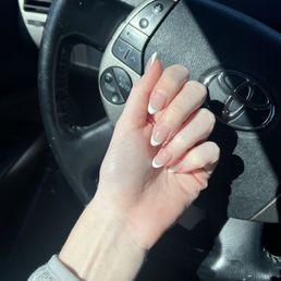 French tip polygel with tips