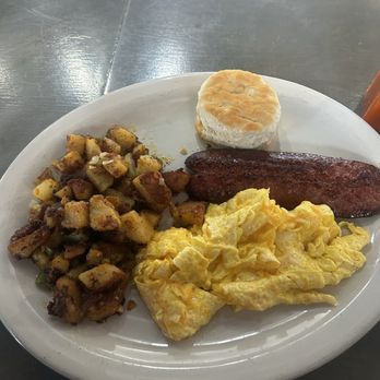 Florida Avenue Grill - Two egg breakfast with a half smoke. The hashbrowns were amazing. - Diners Near Me - Washington, DC, District of Columbia Florida Avenue Grill - Two egg breakfast with a half smoke. The hashbrowns were amazing. - Diners Near Me - Washington, DC, District of Columbia