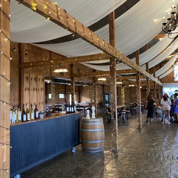 Bluemont Vineyard - Bluemont winery: lower part - Venues & Event Spaces Near Me - Bluemont, Virginia