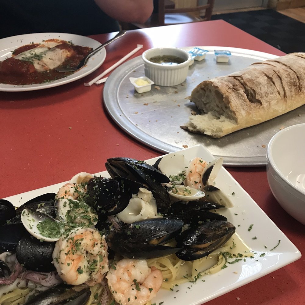 Napoli é - Italian Near Me - Carrollton, Virginia