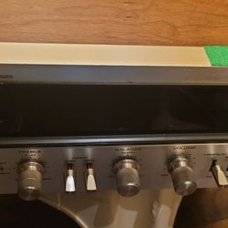 Norman's Electronics - Pioneer Receiver