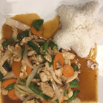 Thai La Moon - Basil stir fry with chicken - Thai Near Me - Edmond, Oklahoma Thai La Moon - Basil stir fry with chicken - Thai Near Me - Edmond, Oklahoma