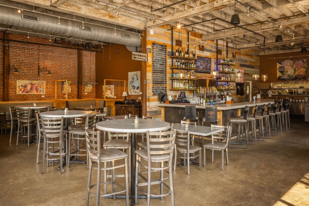 Twisted Laurel Downtown