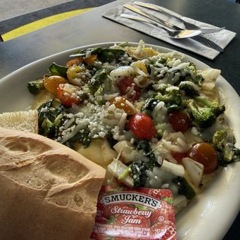 Moke's Bread & Breakfast - Smack - Breakfast & Brunch Near Me - Kailua, Hawaii