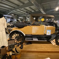 Seal Cove Auto Museum