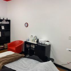 Expert Brow Bar - Spa Room