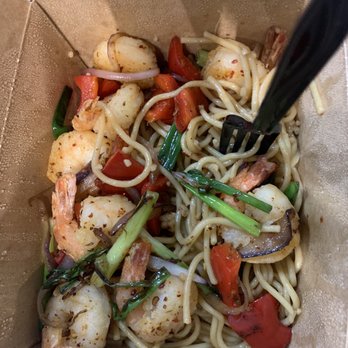 Sky Blossom - Shrimp Garlic Noodles - Vietnamese Near Me - Dallas, Texas Sky Blossom - Shrimp Garlic Noodles - Vietnamese Near Me - Dallas, Texas