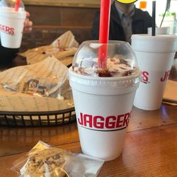 Jaggers - Banana Split Shake and Chocolate Chip Cookie