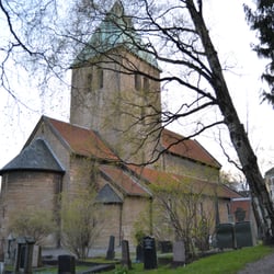 Gamle Aker Kirkegård