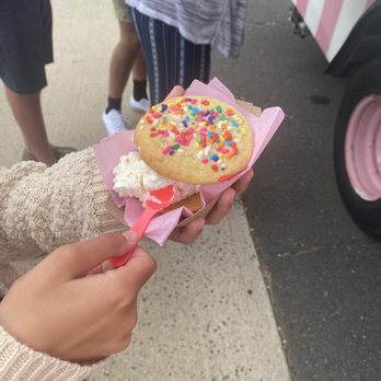 Lexylicious - Funfetti & Vanilla - Food Trucks Near Me - point pleasant beach, New Jersey Lexylicious - Funfetti & Vanilla - Food Trucks Near Me - point pleasant beach, New Jersey